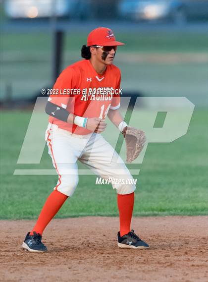 Thumbnail 2 in Boerne vs. Gonzales (UIL 4A Bi-District Playoff Game #1) photogallery.