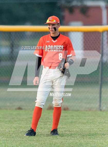 Thumbnail 3 in Boerne vs. Gonzales (UIL 4A Bi-District Playoff Game #1) photogallery.