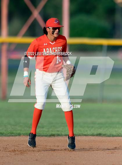 Thumbnail 1 in Boerne vs. Gonzales (UIL 4A Bi-District Playoff Game #1) photogallery.