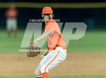 Thumbnail 3 in Boerne vs. Gonzales (UIL 4A Bi-District Playoff Game #1) photogallery.