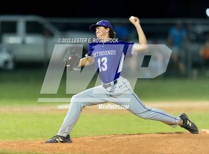 Thumbnail 2 in Boerne vs. Gonzales (UIL 4A Bi-District Playoff Game #1) photogallery.