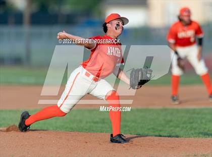Thumbnail 3 in Boerne vs. Gonzales (UIL 4A Bi-District Playoff Game #1) photogallery.