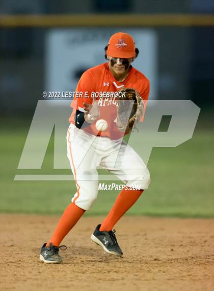 Thumbnail 2 in Boerne vs. Gonzales (UIL 4A Bi-District Playoff Game #1) photogallery.