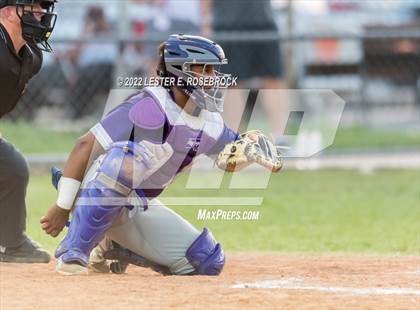 Thumbnail 1 in Boerne vs. Gonzales (UIL 4A Bi-District Playoff Game #1) photogallery.
