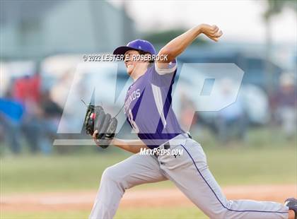 Thumbnail 2 in Boerne vs. Gonzales (UIL 4A Bi-District Playoff Game #1) photogallery.