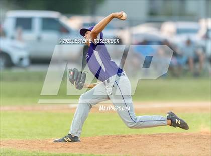 Thumbnail 1 in Boerne vs. Gonzales (UIL 4A Bi-District Playoff Game #1) photogallery.