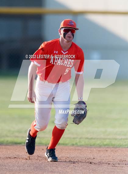 Thumbnail 1 in Boerne vs. Gonzales (UIL 4A Bi-District Playoff Game #1) photogallery.
