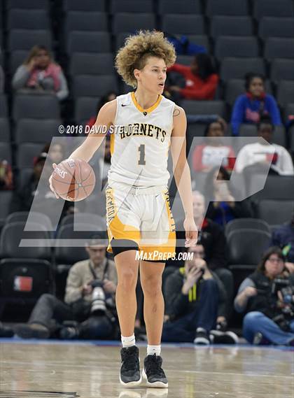 Thumbnail 3 in Crossroads vs. Alameda (CIF State D2 Final) photogallery.