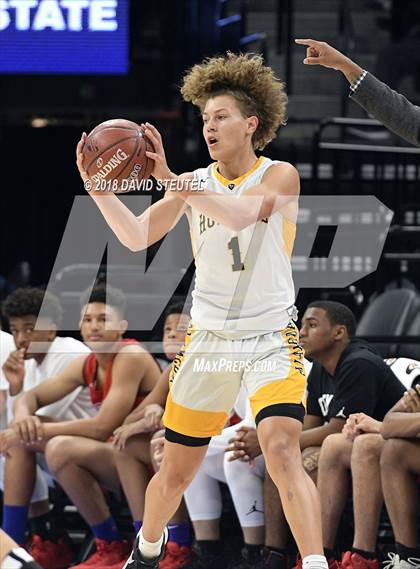 Thumbnail 3 in Crossroads vs. Alameda (CIF State D2 Final) photogallery.