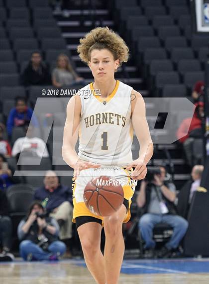 Thumbnail 2 in Crossroads vs. Alameda (CIF State D2 Final) photogallery.