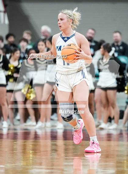 Thumbnail 1 in Rock Canyon vs Valor Christian (CHSAA 6A Great 8) photogallery.