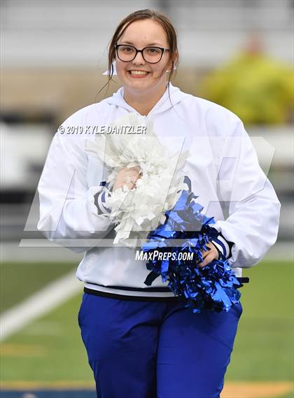 Thumbnail 1 in Rogers vs. Gunter (UIL 3A Division 2 Region 2 Semifinal) photogallery.