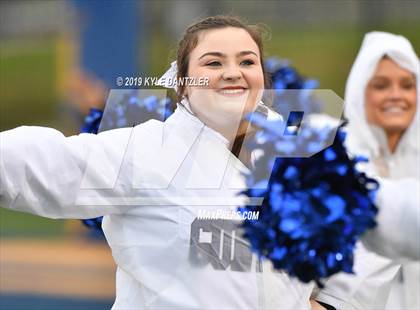 Thumbnail 1 in Rogers vs. Gunter (UIL 3A Division 2 Region 2 Semifinal) photogallery.