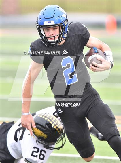 Thumbnail 3 in Rogers vs. Gunter (UIL 3A Division 2 Region 2 Semifinal) photogallery.