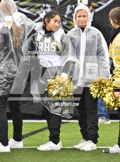 Thumbnail 3 in Rogers vs. Gunter (UIL 3A Division 2 Region 2 Semifinal) photogallery.