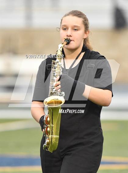 Thumbnail 3 in Rogers vs. Gunter (UIL 3A Division 2 Region 2 Semifinal) photogallery.