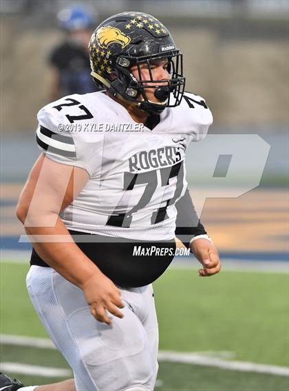 Thumbnail 1 in Rogers vs. Gunter (UIL 3A Division 2 Region 2 Semifinal) photogallery.