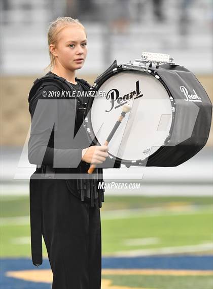 Thumbnail 3 in Rogers vs. Gunter (UIL 3A Division 2 Region 2 Semifinal) photogallery.