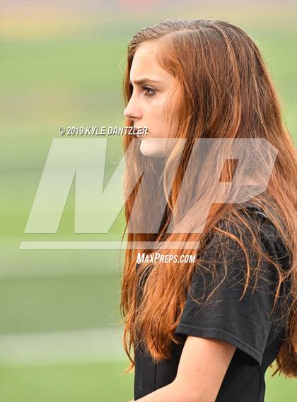 Thumbnail 1 in Rogers vs. Gunter (UIL 3A Division 2 Region 2 Semifinal) photogallery.
