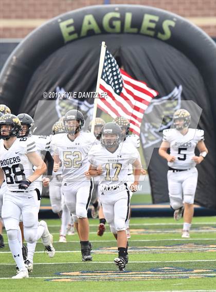 Thumbnail 1 in Rogers vs. Gunter (UIL 3A Division 2 Region 2 Semifinal) photogallery.