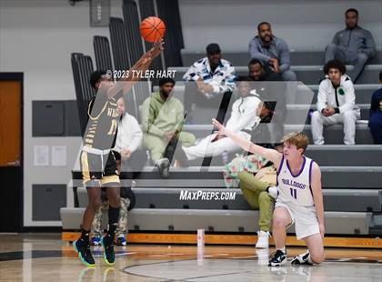 Thumbnail 3 in Warren Central @ Brownsburg (Sneakers for Santa Shootout) photogallery.