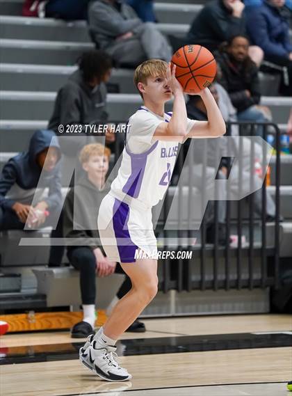 Thumbnail 3 in Warren Central @ Brownsburg (Sneakers for Santa Shootout) photogallery.