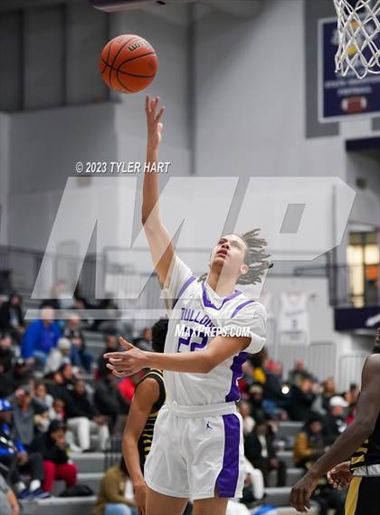 Thumbnail 3 in Warren Central @ Brownsburg (Sneakers for Santa Shootout) photogallery.