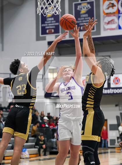 Thumbnail 1 in Warren Central @ Brownsburg (Sneakers for Santa Shootout) photogallery.