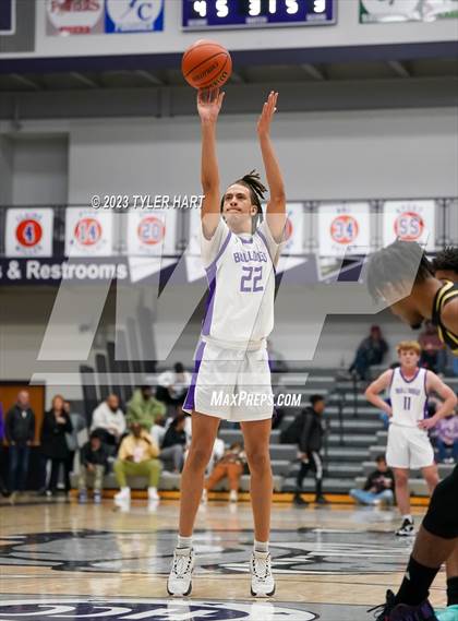 Thumbnail 3 in Warren Central @ Brownsburg (Sneakers for Santa Shootout) photogallery.