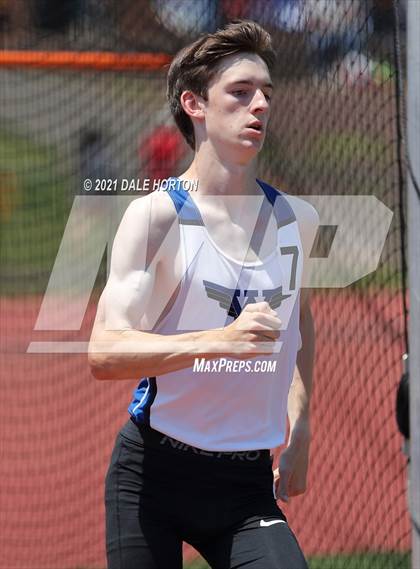 Thumbnail 1 in NJSIAA Track and Field Sectionals North 2 (Groups 1 and 4 - Boys) photogallery.
