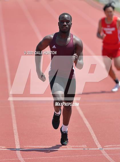 Thumbnail 2 in NJSIAA Track and Field Sectionals North 2 (Groups 1 and 4 - Boys) photogallery.