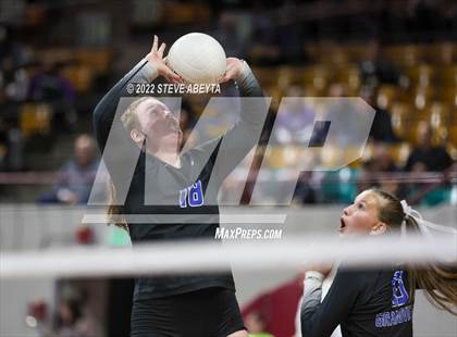 Thumbnail 2 in Rampart vs. Grandview (CHSAA 5A 2nd Round) photogallery.