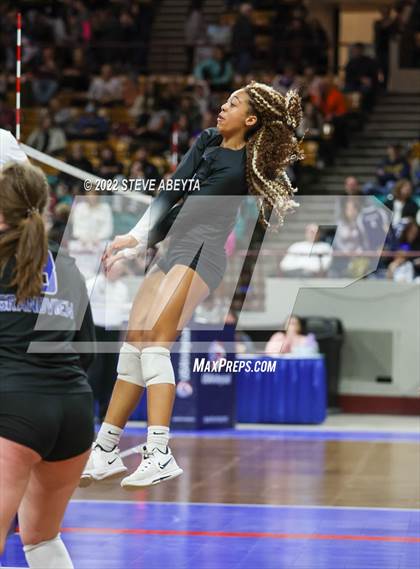 Thumbnail 3 in Rampart vs. Grandview (CHSAA 5A 2nd Round) photogallery.