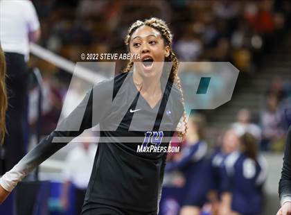 Thumbnail 1 in Rampart vs. Grandview (CHSAA 5A 2nd Round) photogallery.