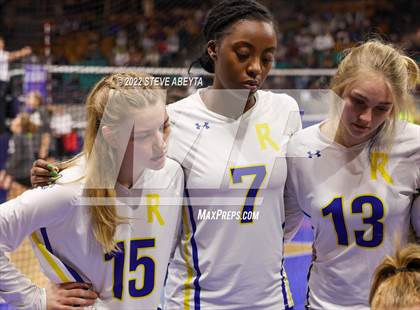 Thumbnail 1 in Rampart vs. Grandview (CHSAA 5A 2nd Round) photogallery.