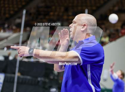 Thumbnail 2 in Rampart vs. Grandview (CHSAA 5A 2nd Round) photogallery.