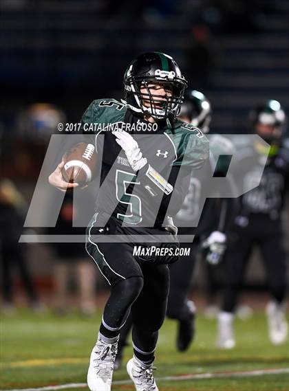 Thumbnail 3 in Burnt Hills-Ballston Lake vs. Yorktown (NYSPHSAA Class A Semifinal) photogallery.