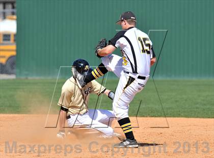 Thumbnail 3 in Royse City @ Garland photogallery.