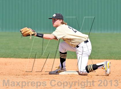 Thumbnail 3 in Royse City @ Garland photogallery.