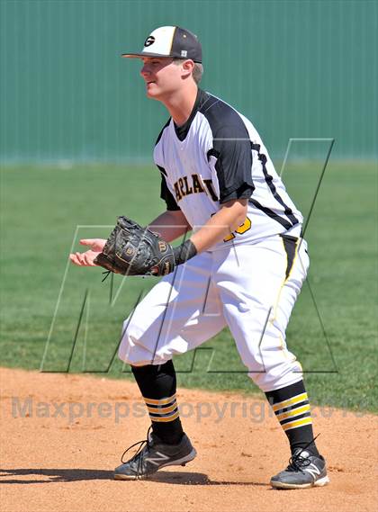 Thumbnail 3 in Royse City @ Garland photogallery.