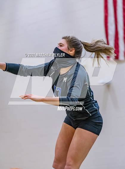Thumbnail 1 in McMichael vs Foard (NCHSAA 2A Final) (1 of 2 - the game) photogallery.