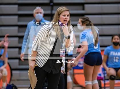 Thumbnail 1 in McMichael vs Foard (NCHSAA 2A Final) (1 of 2 - the game) photogallery.