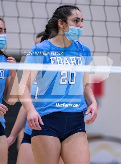 Thumbnail 2 in McMichael vs Foard (NCHSAA 2A Final) (1 of 2 - the game) photogallery.