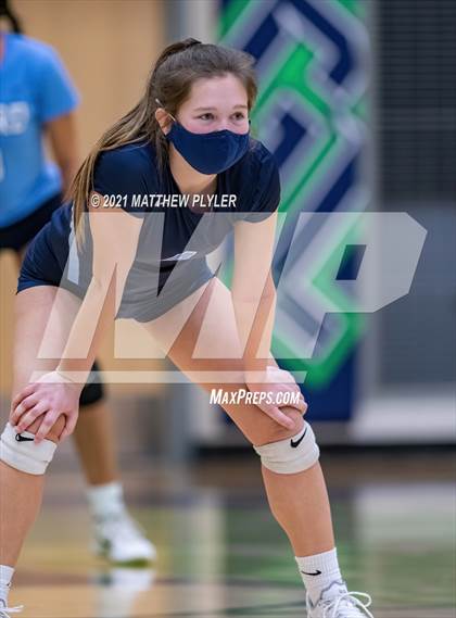 Thumbnail 2 in McMichael vs Foard (NCHSAA 2A Final) (1 of 2 - the game) photogallery.