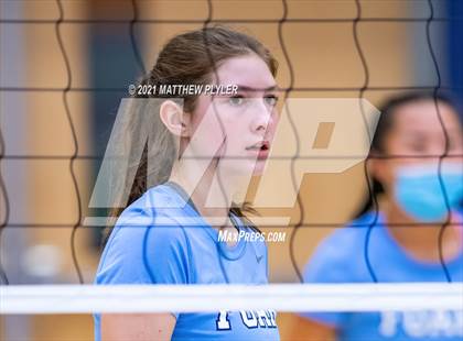 Thumbnail 1 in McMichael vs Foard (NCHSAA 2A Final) (1 of 2 - the game) photogallery.
