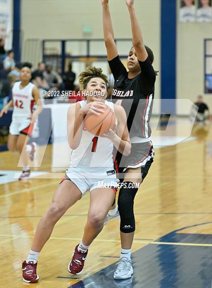 Thumbnail 1 in Sidwell Friends vs Lake Highland Prep (State Champions Invitational) photogallery.