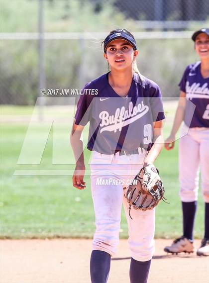 Thumbnail 2 in Saguaro vs. Tempe (Chandle Prep Softball Classic)  photogallery.