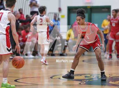 Thumbnail 3 in Amityville vs Mount Sinai (NYSPHSAA Section XI Class A Semifinal) photogallery.