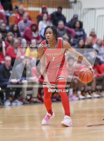 Thumbnail 2 in Amityville vs Mount Sinai (NYSPHSAA Section XI Class A Semifinal) photogallery.