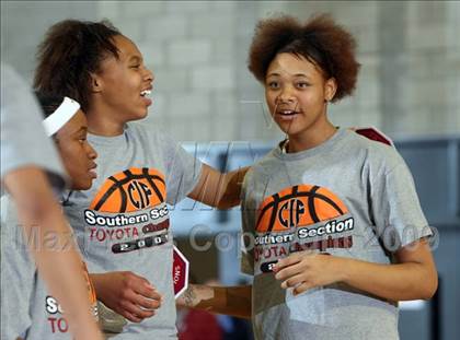 Thumbnail 3 in Cajon vs. Poly (CIF SS D1-AA Final) photogallery.